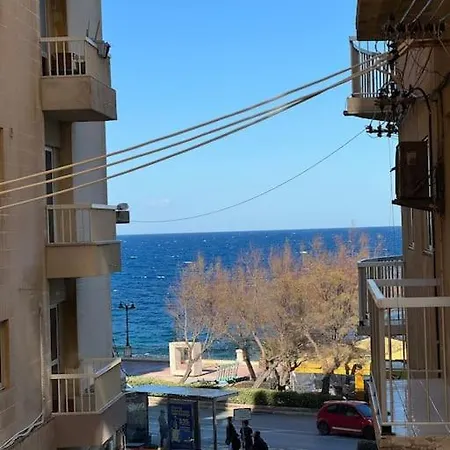 Modern Seaview-2 Min From