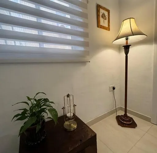 Modern Seaview-2 Min From